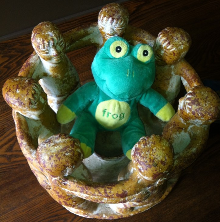 FrogQAtRoastHouse FrogQAtRoastHouse